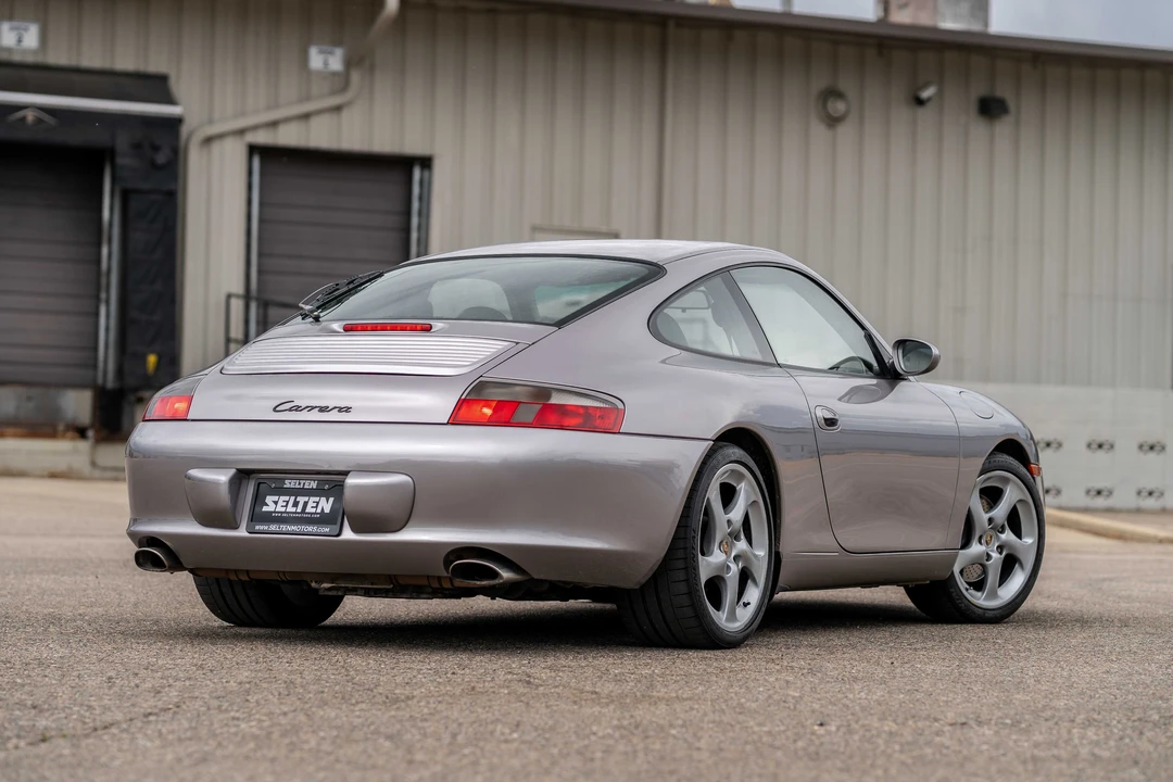 2003 Porsche 996 Carrera - Image 6 of 28
