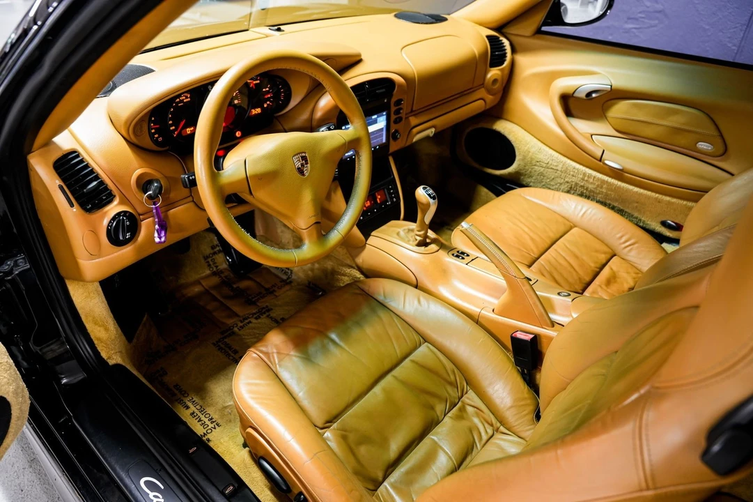 2003 Porsche 996 Carrera - Image 9 of 31