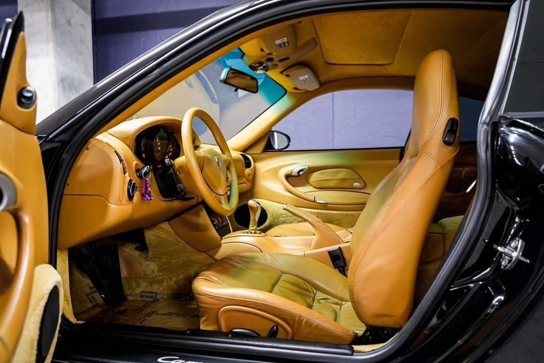 2003 Porsche 996 Carrera - Image 16 of 31