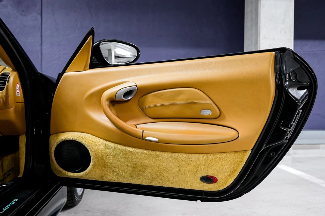 2003 Porsche 996 Carrera - Image 21 of 31