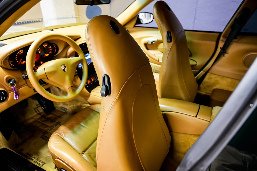 2003 Porsche 996 Carrera - Image 18 of 31