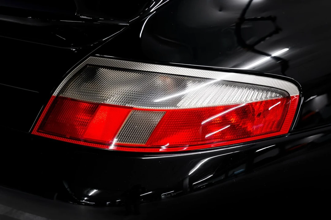 2003 Porsche 996 Carrera - Image 30 of 31