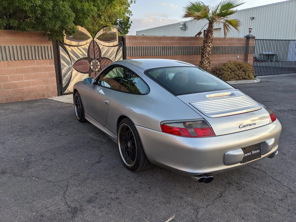 2003 Porsche 996 Carrera - Image 16 of 31