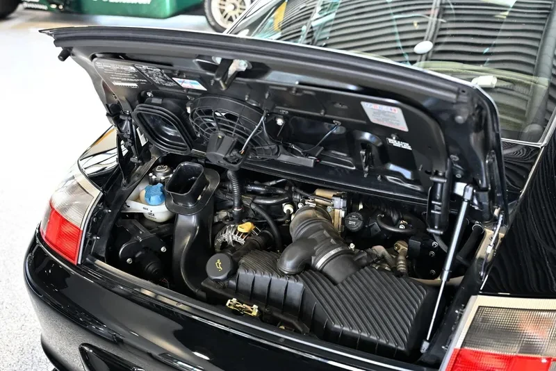 2003 Porsche 996 Carrera - Image 13 of 17
