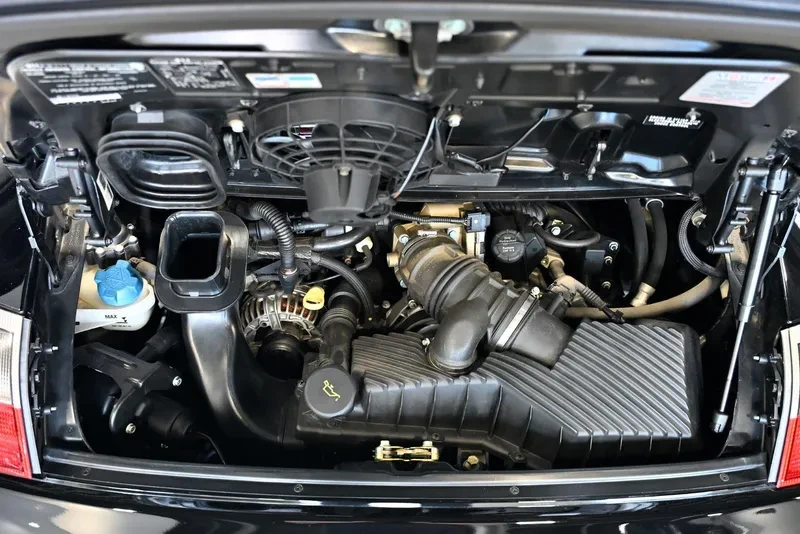 2003 Porsche 996 Carrera - Image 9 of 17