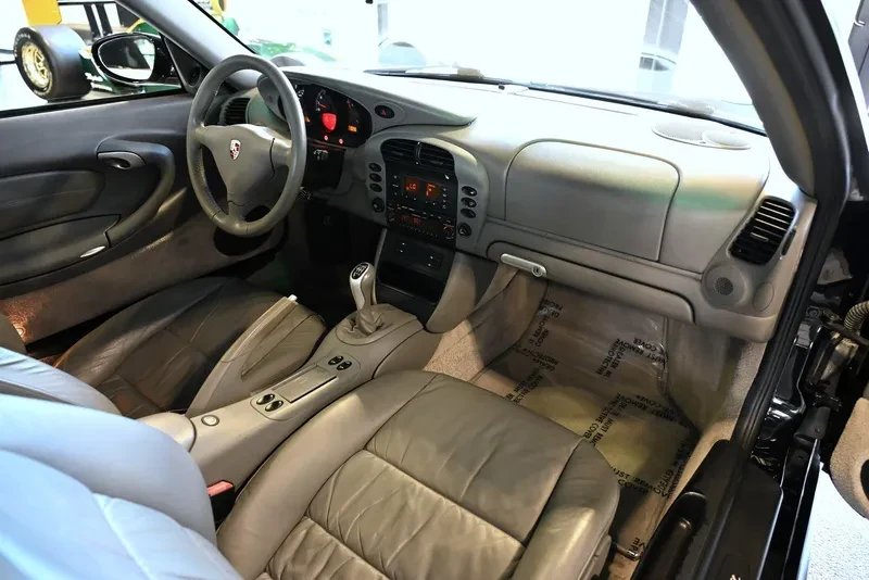 2003 Porsche 996 Carrera - Image 15 of 17