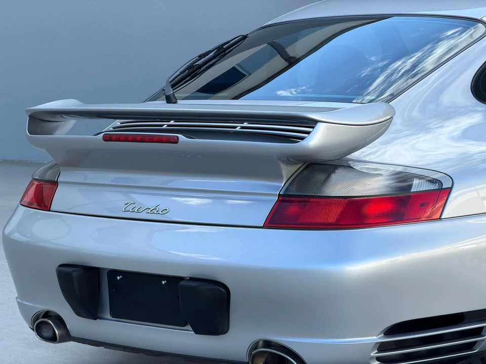 2003 Porsche 996 Carrera - Image 17 of 31