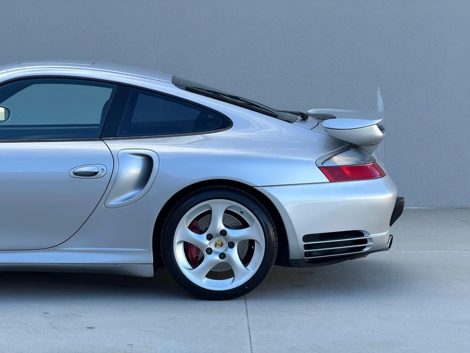 2003 Porsche 996 Carrera - Image 21 of 31