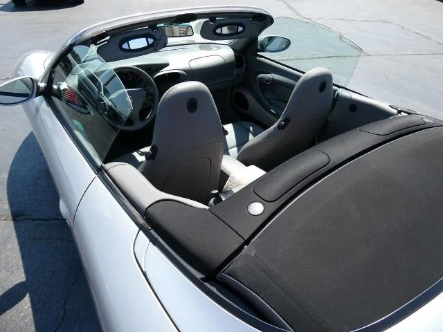 2003 Porsche 996 Carrera - Image 11 of 31