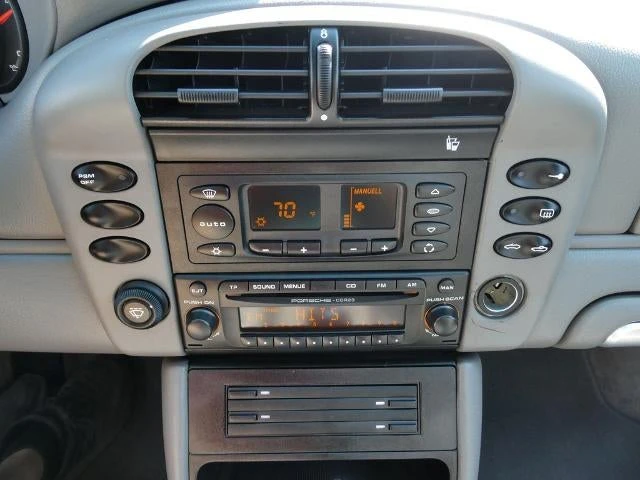 2003 Porsche 996 Carrera - Image 27 of 31