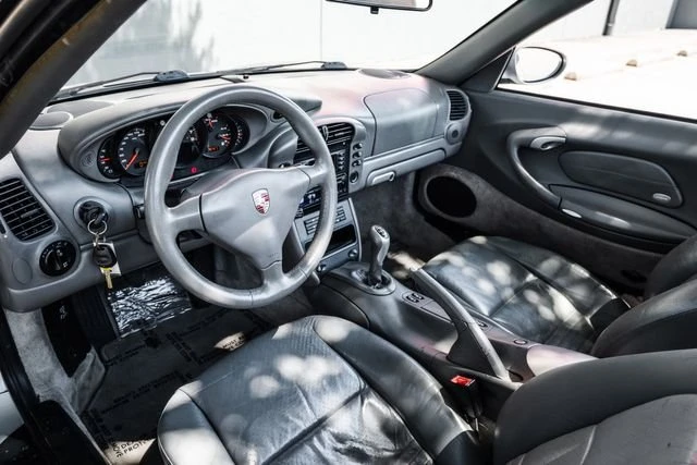 2003 Porsche 996 Carrera - Image 10 of 14