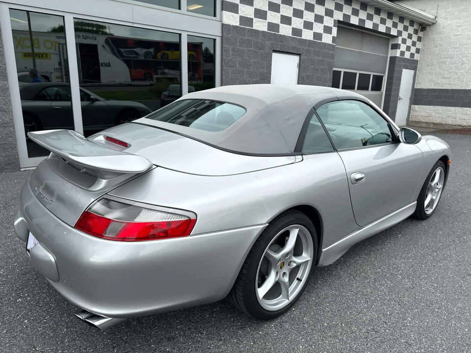 2003 Porsche 996 Carrera - Image 26 of 31