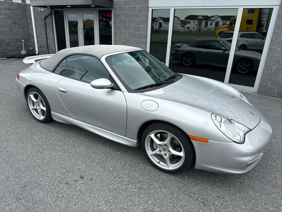 2003 Porsche 996 Carrera - Image 25 of 31