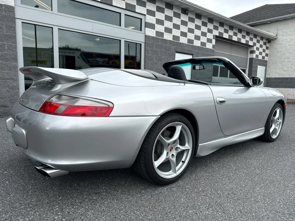 2003 Porsche 996 Carrera - Image 8 of 31