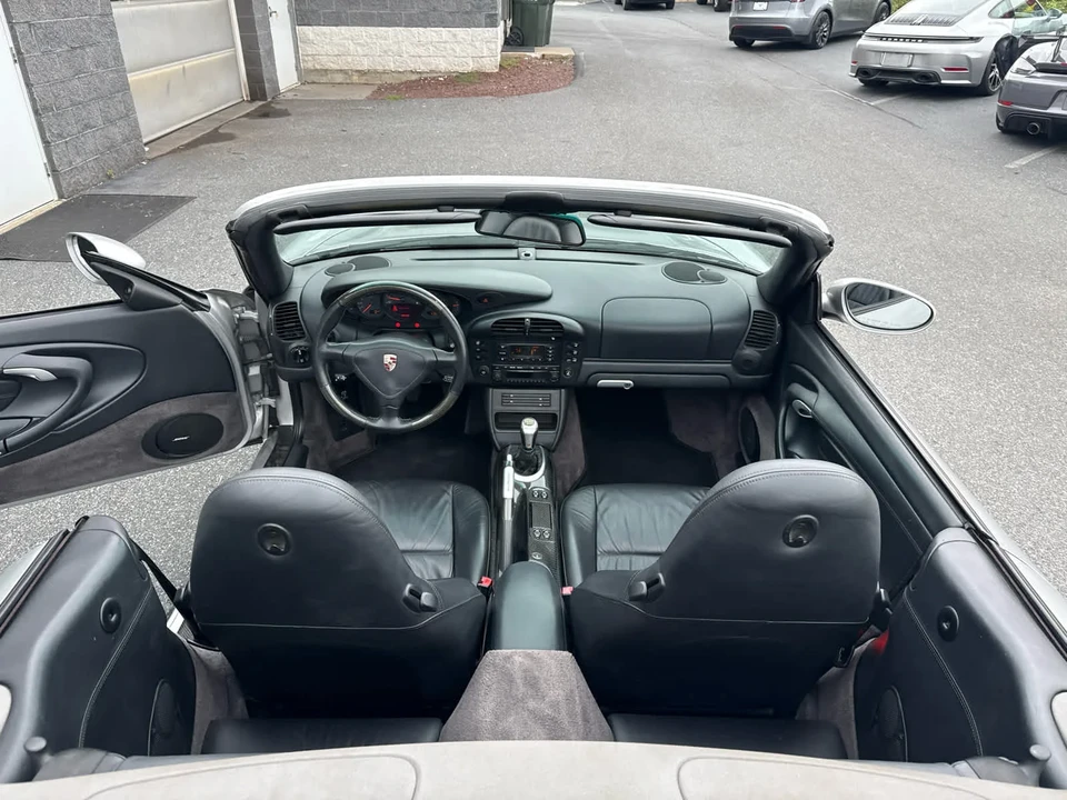 2003 Porsche 996 Carrera - Image 20 of 31