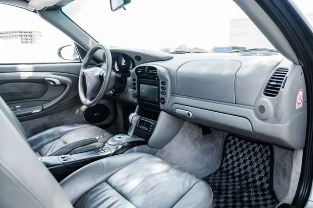 2003 Porsche 996 Carrera - Image 12 of 14