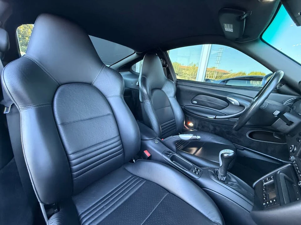 2003 Porsche 996 GT2 - Image 25 of 31