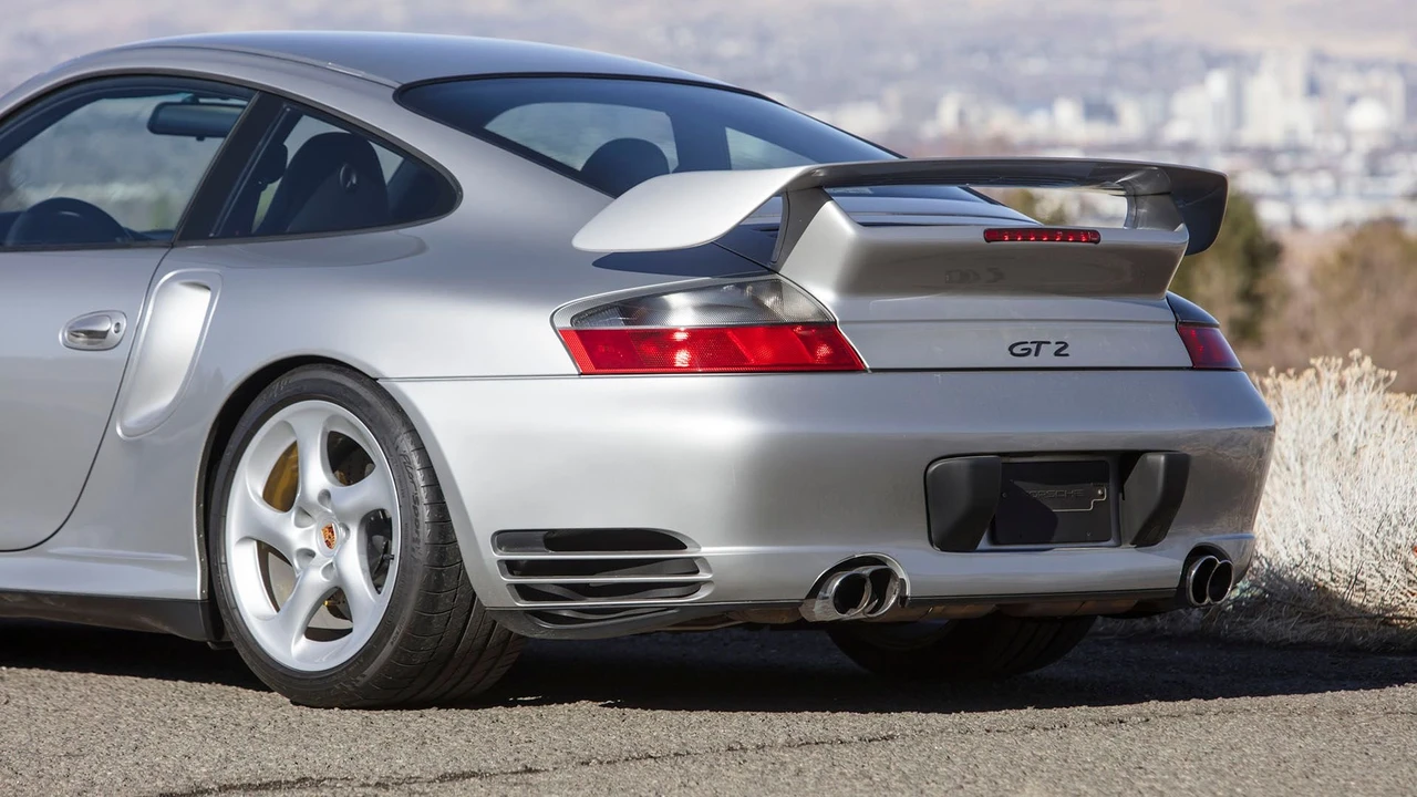 2003 Porsche 996 GT2 - Image 30 of 31