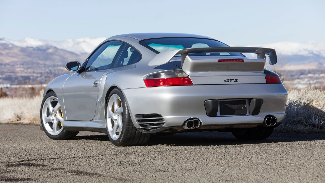 2003 Porsche 996 GT2 - Image 16 of 31