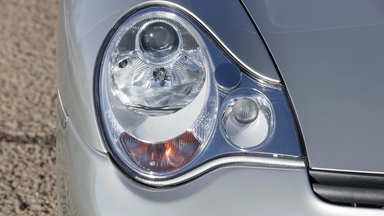 2003 Porsche 996 GT2 - Image 26 of 31