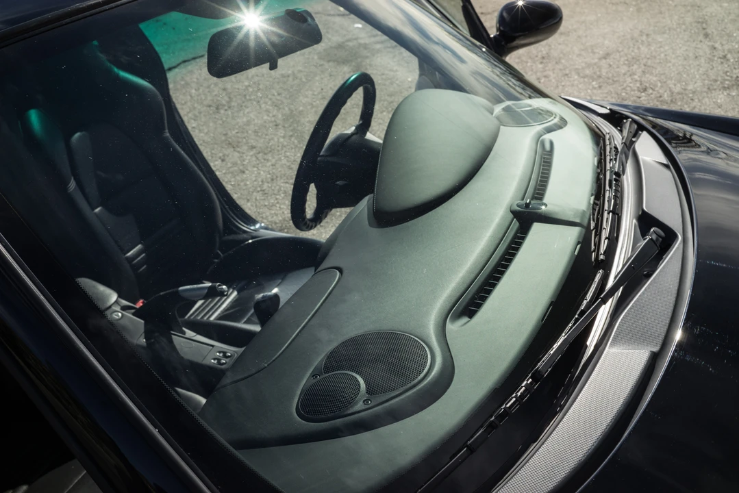 2003 Porsche 996 GT2 - Image 16 of 31