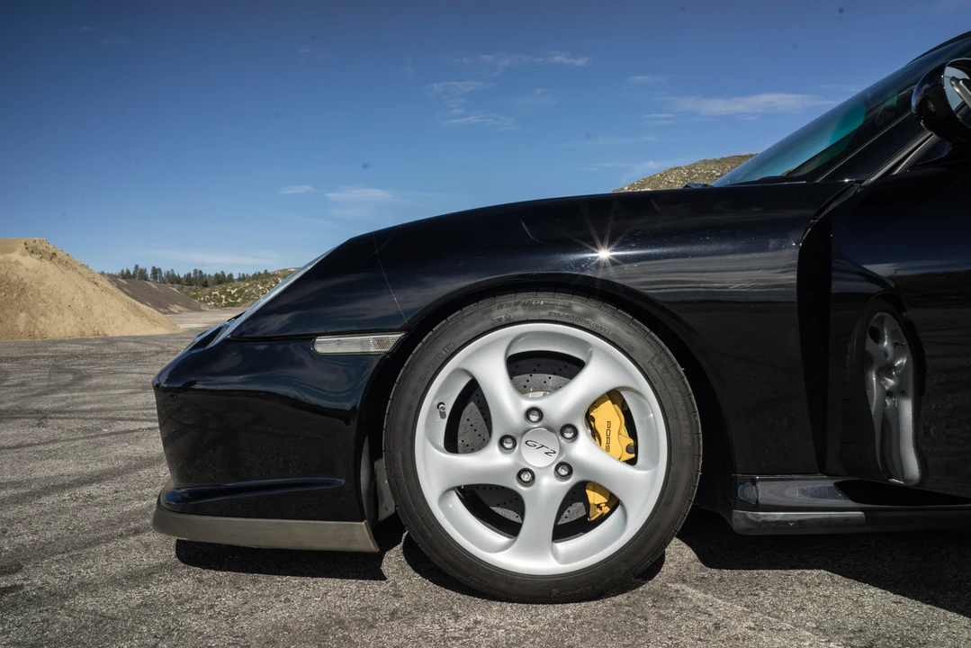2003 Porsche 996 GT2 - Image 23 of 31