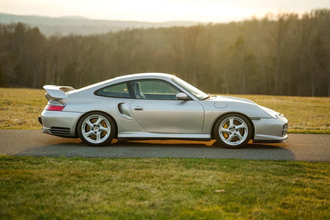 2003 Porsche 996 GT2 - Image 11 of 31