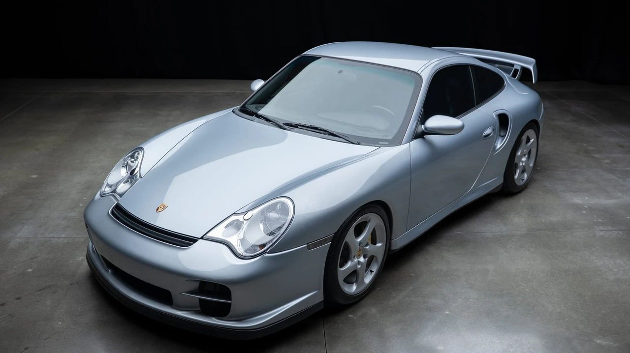 2003 Porsche 996 GT2 - Image 3 of 31
