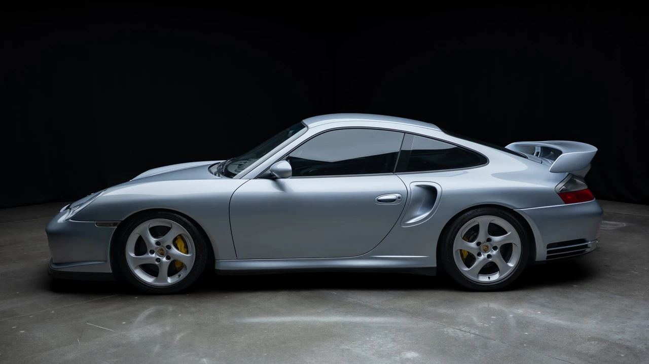 2003 Porsche 996 GT2 - Image 17 of 31