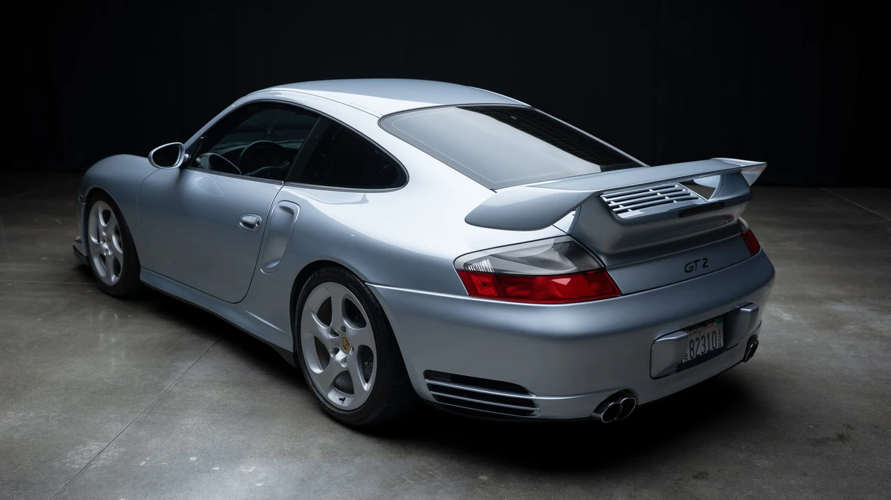 2003 Porsche 996 GT2 - Image 15 of 31