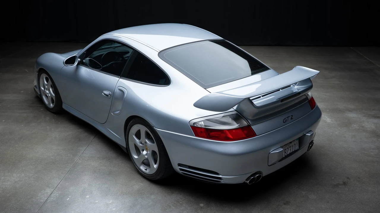 2003 Porsche 996 GT2 - Image 14 of 31