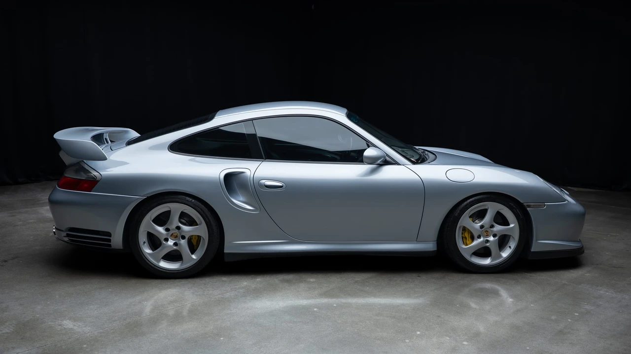 2003 Porsche 996 GT2 - Image 9 of 31