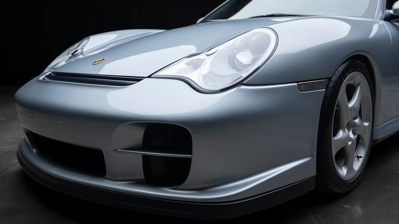 2003 Porsche 996 GT2 - Image 24 of 31