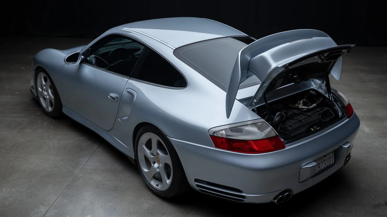 2003 Porsche 996 GT2 - Image 23 of 31