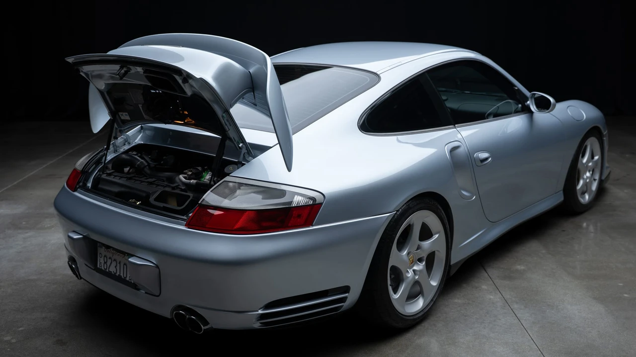2003 Porsche 996 GT2 - Image 21 of 31