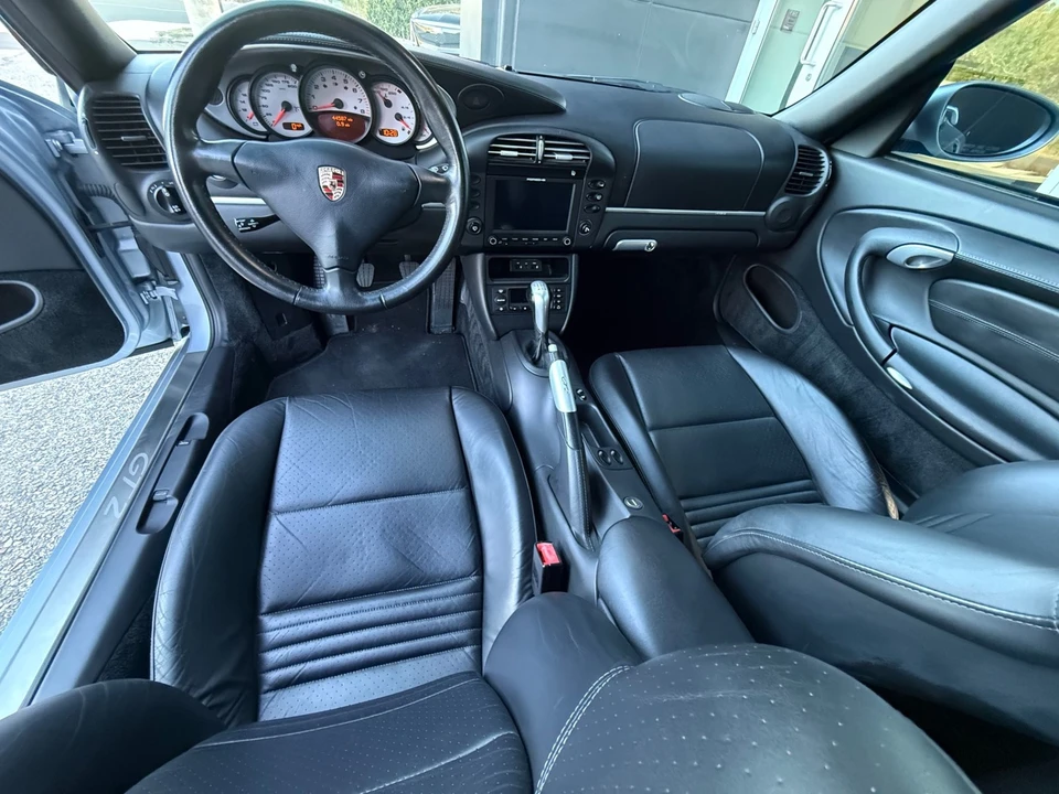 2003 Porsche 996 GT2 - Image 27 of 31
