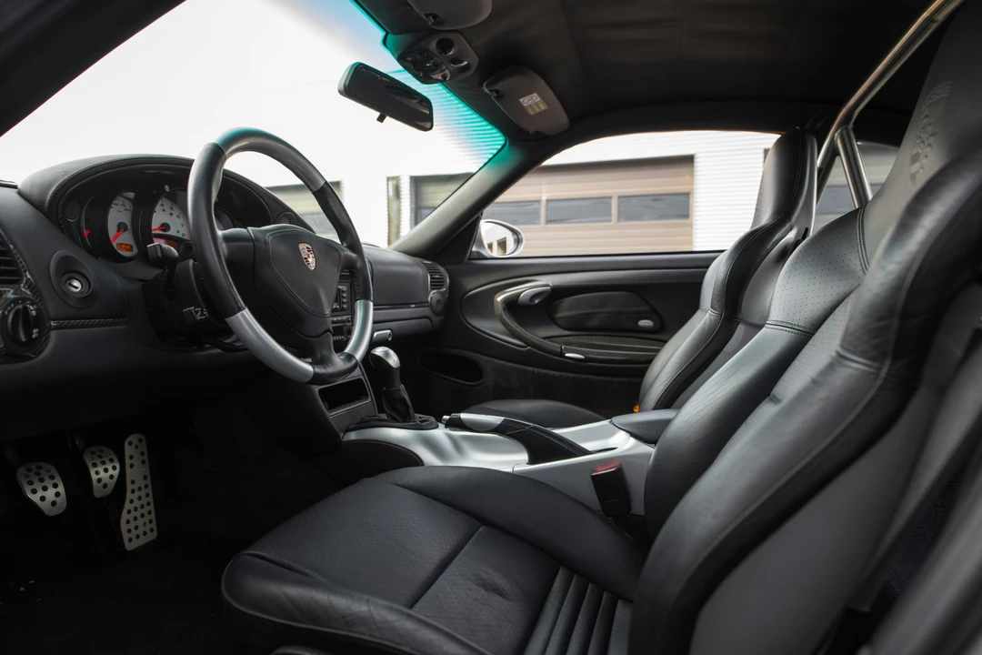 2003 Porsche 996 Turbo - Image 25 of 31