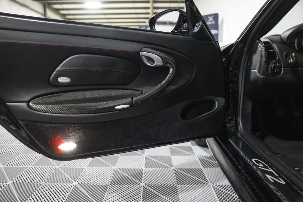 2003 Porsche 996 GT2 - Image 29 of 31