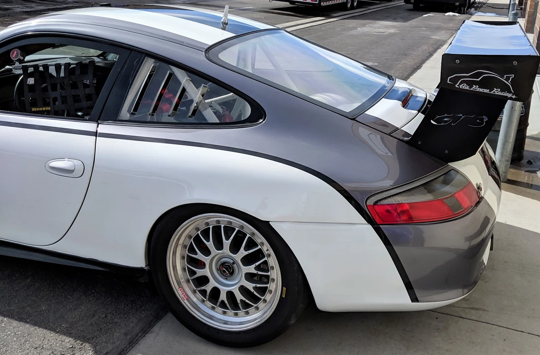 2003 Porsche 996 GT3 - Image 10 of 31