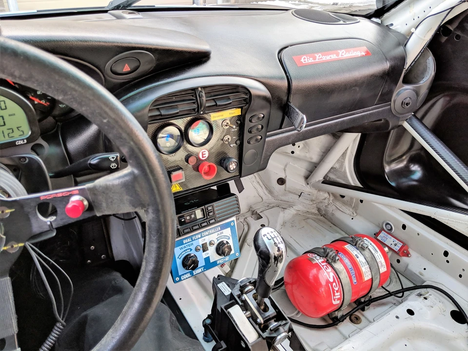 2003 Porsche 996 GT3 - Image 27 of 31