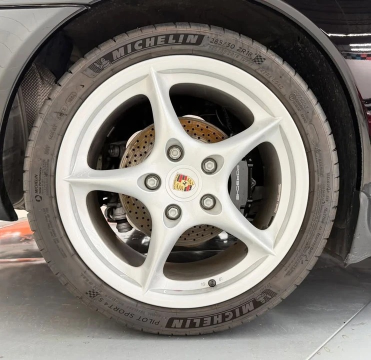 2003 Porsche 996 Carrera - Image 19 of 20