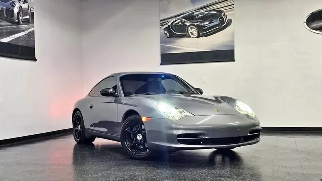 2003 Porsche 911 Carrera
