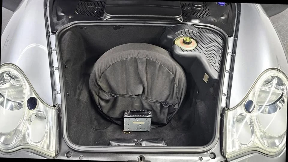 2003 Porsche 996 Carrera - Image 8 of 20