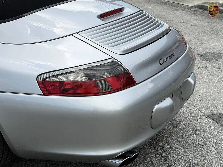 2003 Porsche 996 Carrera - Image 10 of 20