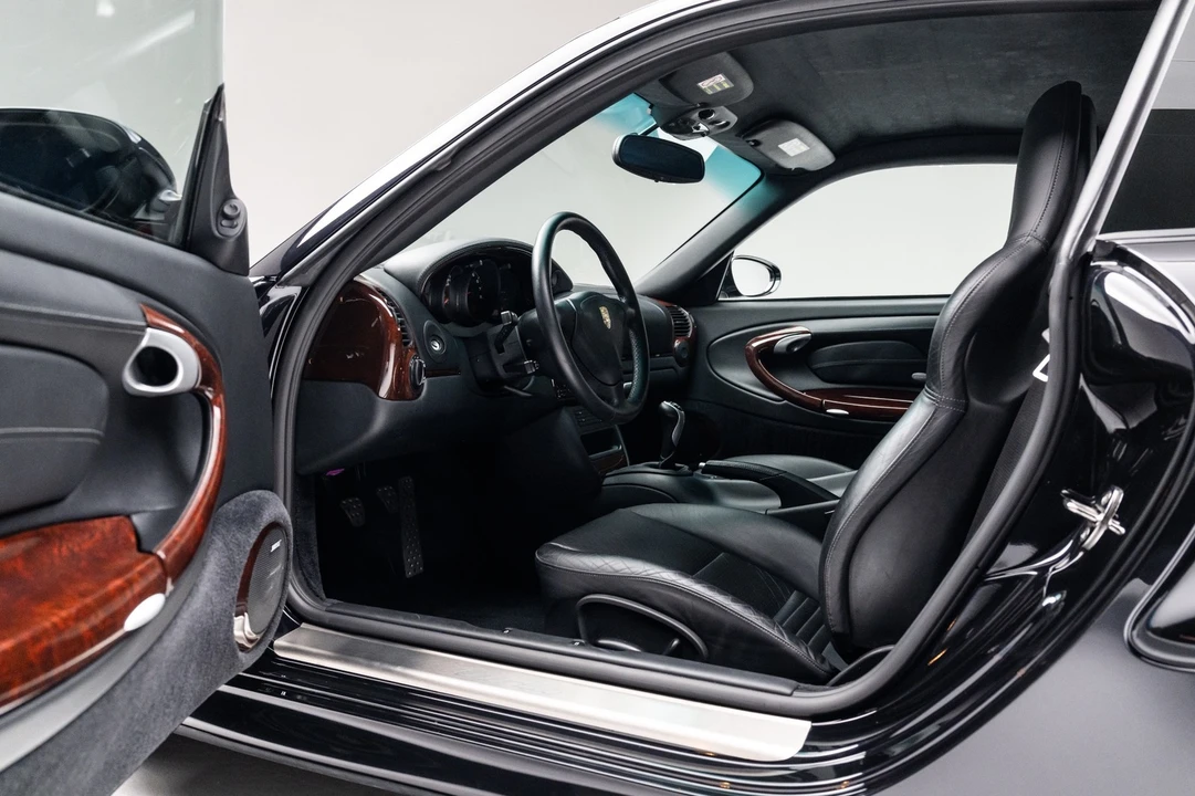 2003 Porsche 996 Carrera - Image 13 of 31