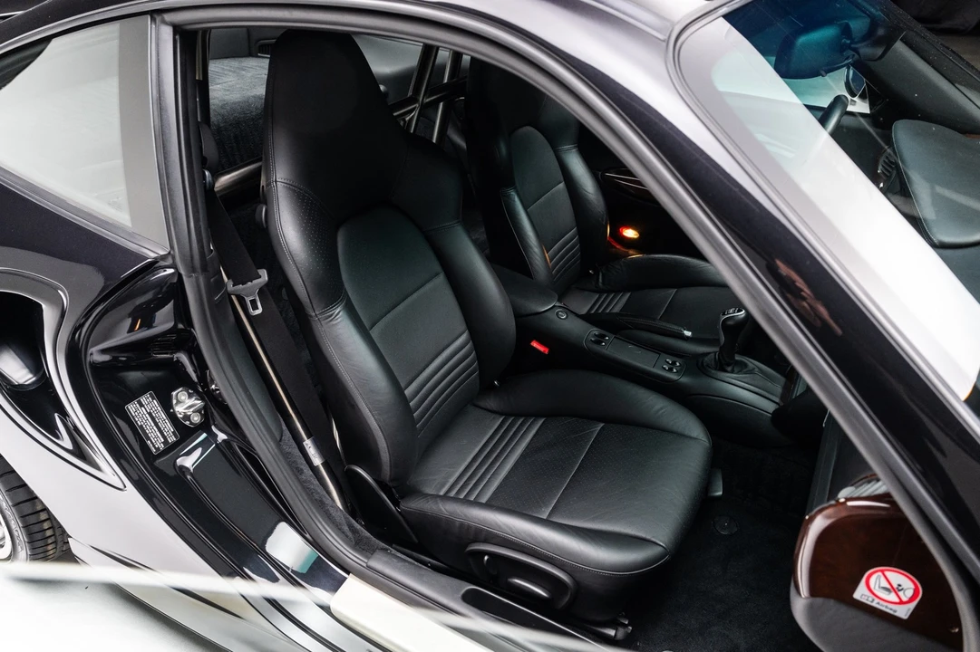 2003 Porsche 996 Carrera - Image 30 of 31