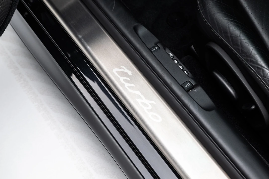 2003 Porsche 996 Carrera - Image 14 of 31