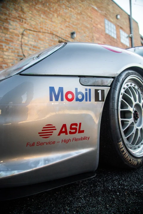 2003 Porsche 996 GT3 - Image 10 of 31