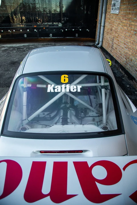 2003 Porsche 996 GT3 - Image 15 of 31