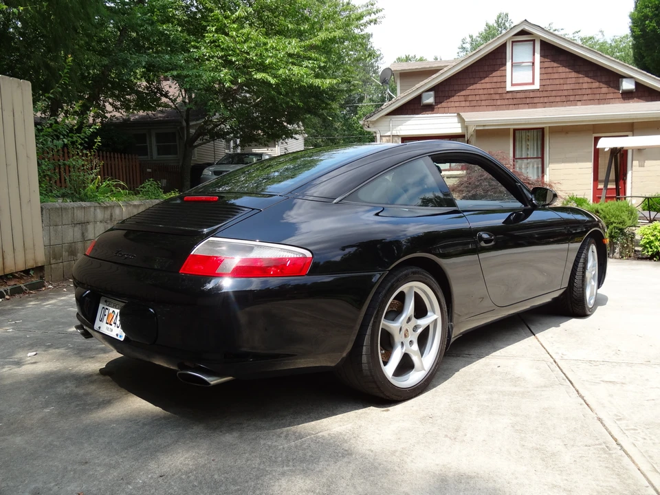 2003 Porsche 996 Carrera - Image 11 of 31